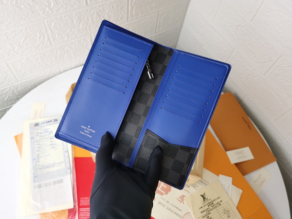 LVコピーウォレット側面デザイン